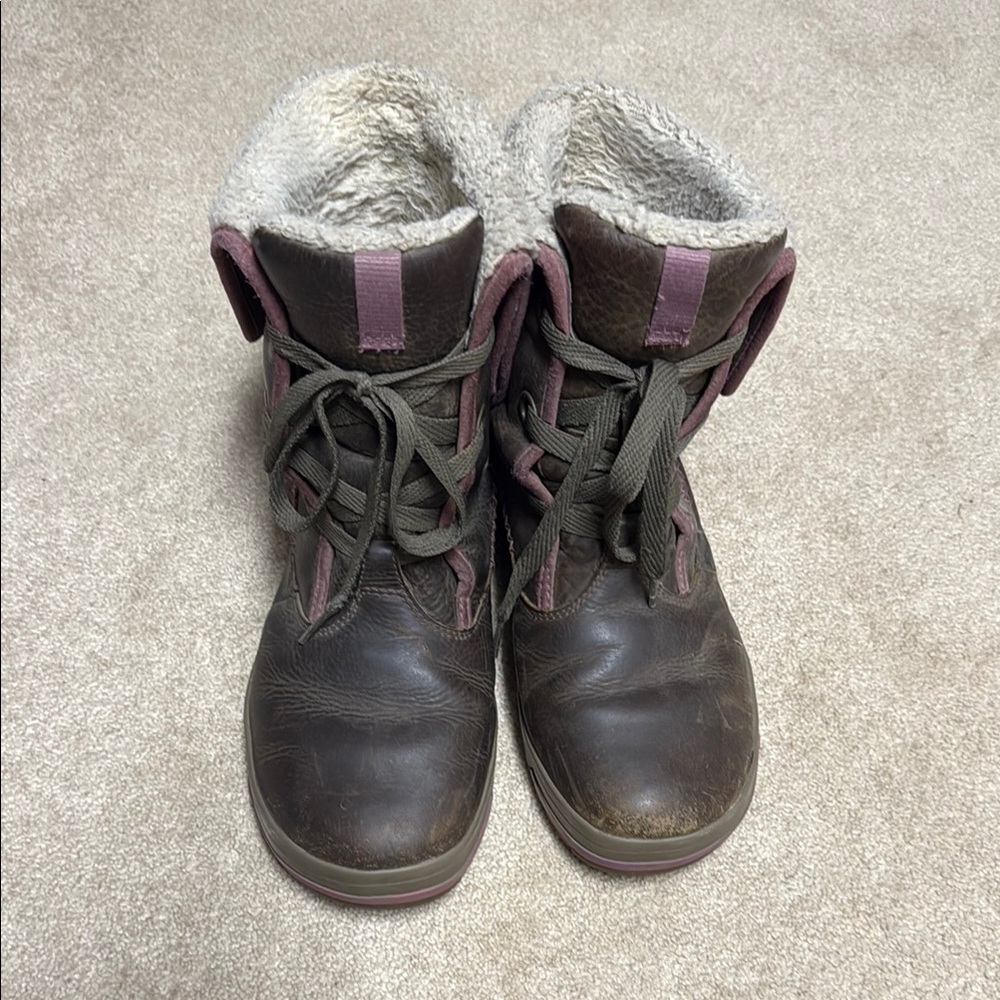Brown and Pink Keen Women's 8
